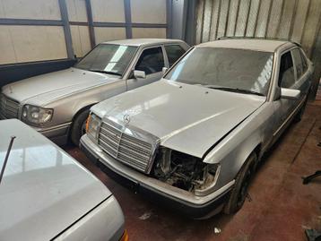 Pièces Détachées Mercedes w124 et w123 beschikbaar voor biedingen