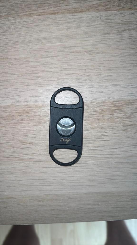 Coupe-cigare Davidoff double lame – Authentique, Verzamelen, Rookartikelen, Aanstekers en Luciferdoosjes, Gebruikt, Overige typen