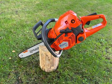 Husqvarna 555 kettingzaag beschikbaar voor biedingen
