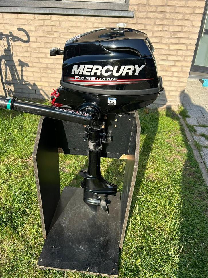 Mercury 2.5 buitenboordmotor, Watersport en Boten, Buiten- en Binnenboordmotoren, Zo goed als nieuw, Buitenboordmotor, Ophalen
