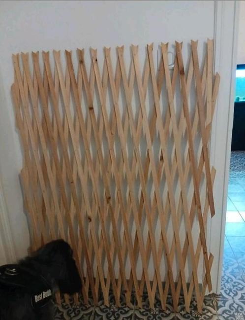 Klimwand , 2 stuks , uitrekbaar van 30 cm naar 2 meter., Tuin en Terras, Overige Tuin en Terras, Zo goed als nieuw, Ophalen