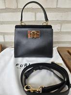 Furla mini bag, Bijoux, Sacs & Beauté, Sacs | Sacs Femme, Enlèvement ou Envoi, Neuf, Noir, Sac de soirée
