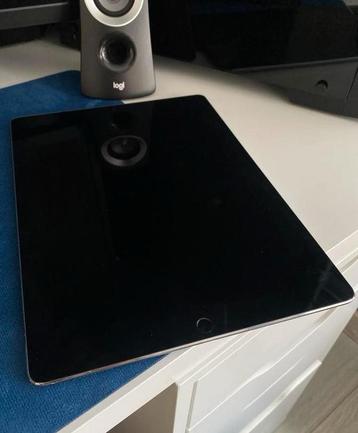 Ipad pro 2de generatie (12,9inch), Computers en Software, Apple iPads, Ophalen, Zwart, 12 inch, Zo goed als nieuw