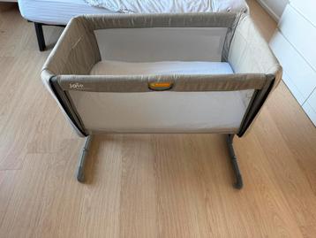 Joie Co-Sleeper Roomie Glide beschikbaar voor biedingen