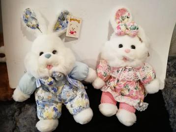 15 knuffels van 20 tot 35 cm (foto's bijgevoegd) beschikbaar voor biedingen