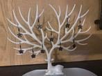 Knappe oorbellen in de vorm van een bloem, NIEUW, Ophalen of Verzenden, Nieuw, Zwart, Hangers