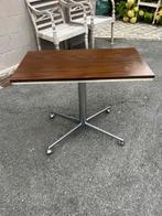 Vintage tv tafel of strereo, Huis en Inrichting, Ophalen, Zo goed als nieuw