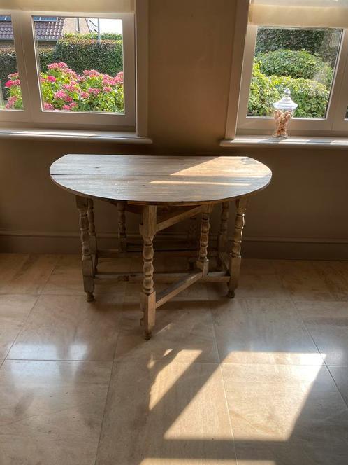Antieke grenen gate leg tafel met mooie patina, Huis en Inrichting, Tafels | Bijzettafels, Gebruikt, Rond, 60 cm of meer, 75 cm of meer