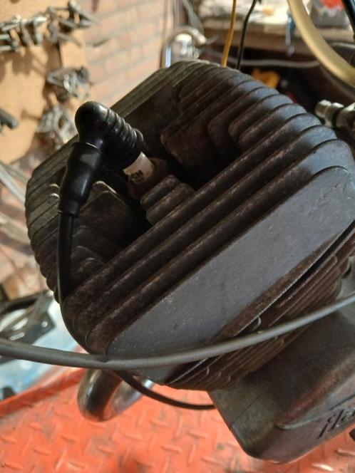 Te Koop Flandria brommerblokje, Fietsen en Brommers, Brommeronderdelen | Oldtimers, Gebruikt, Overige merken, Ophalen of Verzenden