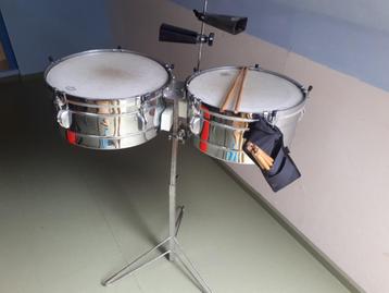 Timbales Gon Bops+ 2 LP bells beschikbaar voor biedingen