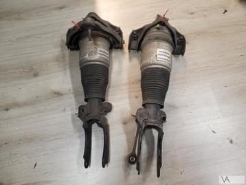 VW Touareg 2002 - 2010 veerpoot links voor 7L6412021ag €250 beschikbaar voor biedingen