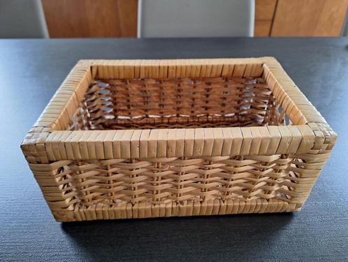 rechthoekige rieten mand, Huis en Inrichting, Woonaccessoires | Schalen en Manden, Gebruikt, Mand, Rechthoekig, Riet, Ophalen of Verzenden