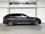 BMW 5 Serie 540 Touring 540iXAS M-Pack PANO*CAM*HEADUP*CARPL, Auto's, BMW, Automaat, USB, Gebruikt, 340 pk
