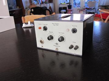 Bruel kjaer amplifier type 2706 disponible aux enchères