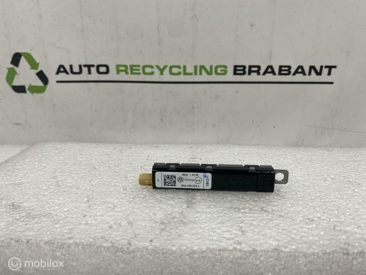 Antenneversterker Volkswagen Tiguan 5N ORIG 5N0035552L, Auto-onderdelen, Elektronica en Kabels, Volkswagen, Gebruikt, Ophalen of Verzenden