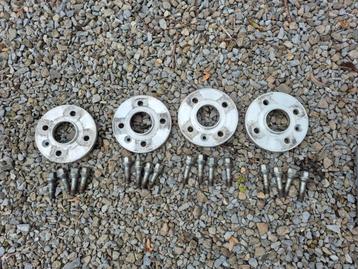 Alfa Romeo Mito: 4x98 uitbreidingswig beschikbaar voor biedingen
