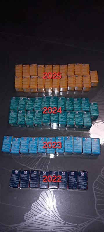 Grand lot d'emoji  beschikbaar voor biedingen