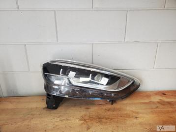 Renault Kadjar 2015 - 2022 koplamp links LED 260608114r €250 beschikbaar voor biedingen