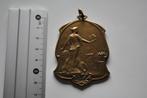 Médaille Cercle Léopold II Attractions Concours d'étalage, Postzegels en Munten, Penningen en Medailles, Ophalen of Verzenden