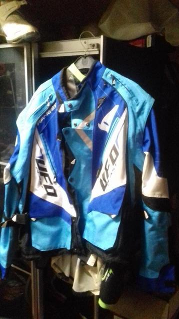 veste ufo moto  taille L enduro randonnée  disponible aux enchères