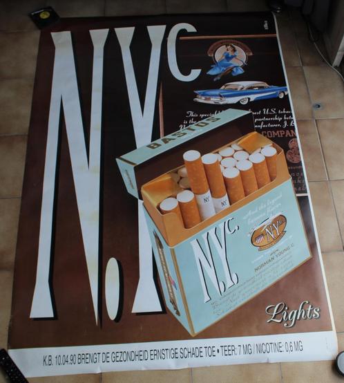 Poster Bastos Light, Verzamelen, Rookartikelen, Aanstekers en Luciferdoosjes, Gebruikt, Overige typen, Ophalen