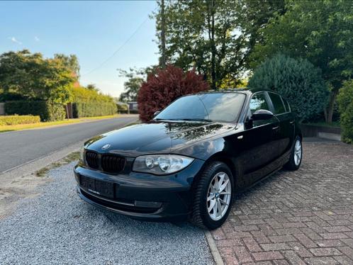 BMW 118i Benzine Automaat/Euro 5/Leder/Airco/PDC/GEKEURD, Auto's, BMW, Bedrijf, Te koop, 1 Reeks, ABS, Airbags, Airconditioning