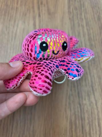 Octopus knuffel sleutelhanger beschikbaar voor biedingen