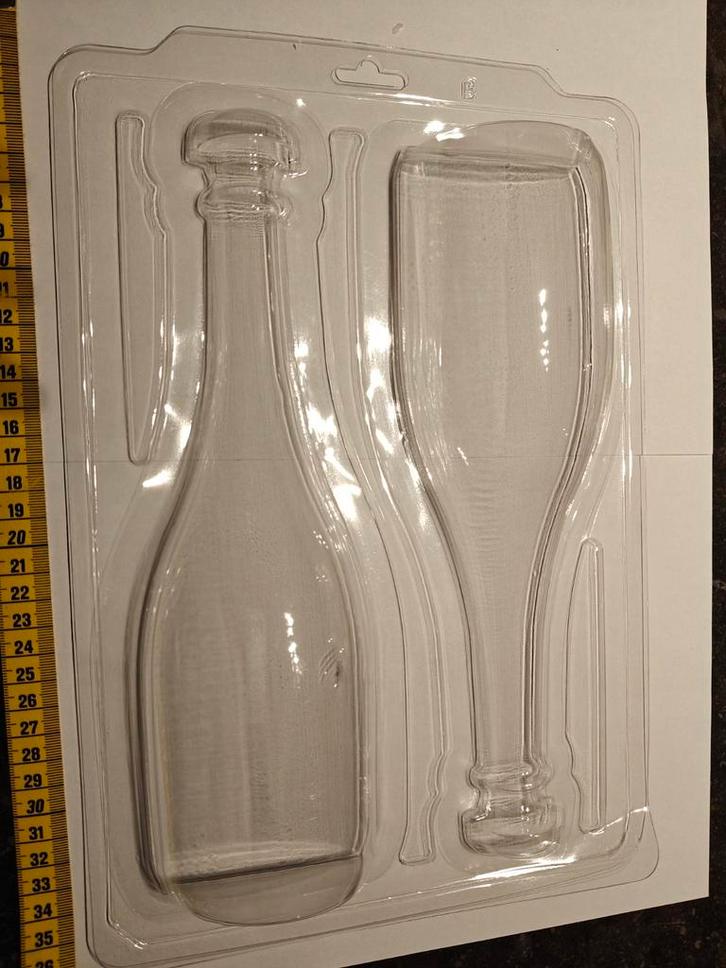 Chocoladevorm – Fles & Champagneglas 

Nieuw  !!, Hobby en Vrije tijd, Taarten en Cupcakes maken, Bakvorm, Ophalen of Verzenden