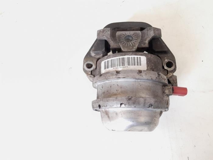 Support moteur d'un Audi RS6, Autos : Pièces & Accessoires, Suspension & Châssis, Audi, Utilisé, 3 mois de garantie, Enlèvement ou Envoi