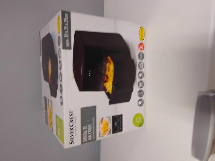 NIEUWE XL AIR FRYER met 3 JAAR GARANTIE en NOOIT GEBRUIKT, Elektronische apparatuur, Airfryers, Nieuw, Airfryer XL, 1000 t/m 1499 gram