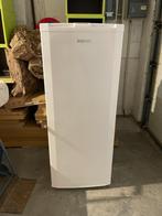 Frigo - Beko, Ophalen, Gebruikt, 100 tot 150 liter, 140 tot 160 cm