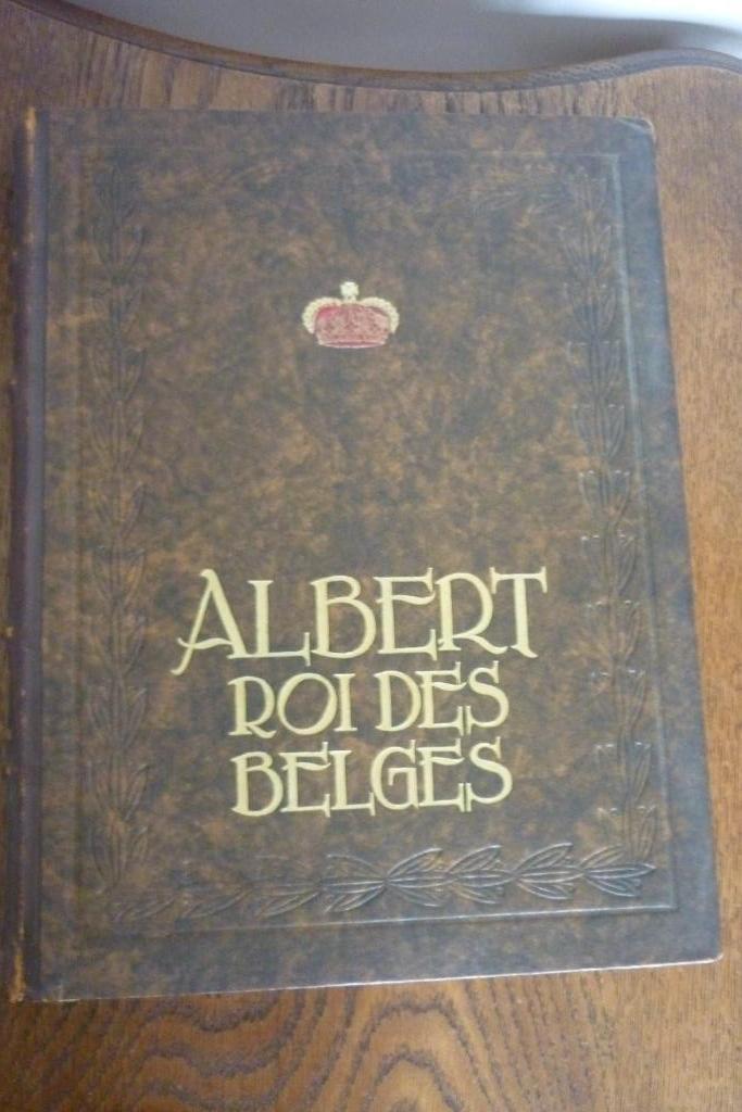 Albert roi des belges, Verzamelen, Koningshuis en Royalty, Gebruikt, Tijdschrift of Boek, Ophalen of Verzenden