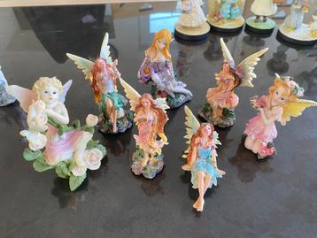 Diverse beeldjes  beschikbaar voor biedingen
