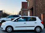 SKODA FABIA 1.4i ESSENCE GARANTIE 12MOIS C.T OK CARPASS, Auto's, Skoda, Wit, 5 deurs, Euro 4, Onderhoudsboekje