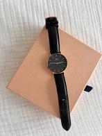 Daniel Wellington noir 36 mm, Bijoux, Sacs & Beauté, Enlèvement, Comme neuf