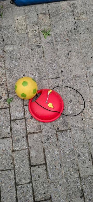 Speelbal beschikbaar voor biedingen