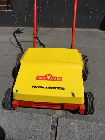 Verticuteermachine Wolf Geräte Vertikutierer 30E, Tuin en Terras, Verticuteermachines, Ophalen, Gebruikt, Elektrisch, WOLF