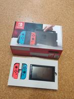 Nintendo switch V1, Ophalen of Verzenden, Gebruikt, Met 2 controllers, Switch Original