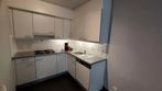 keuken in nog zeer goede staat ( ideaal voor studio ), Huis en Inrichting, Ophalen, Gebruikt, Wit, Hoekkeuken