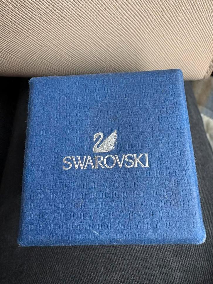 Swarvoski ring, Verzamelen, Swarovski, Zo goed als nieuw, Ophalen