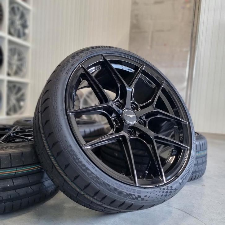 19 Inch Veemann VC580R Gloss Black 5x112, Auto-onderdelen, Banden en Velgen, Band(en), Zomerbanden, 19 inch, 235 mm, Personenwagen