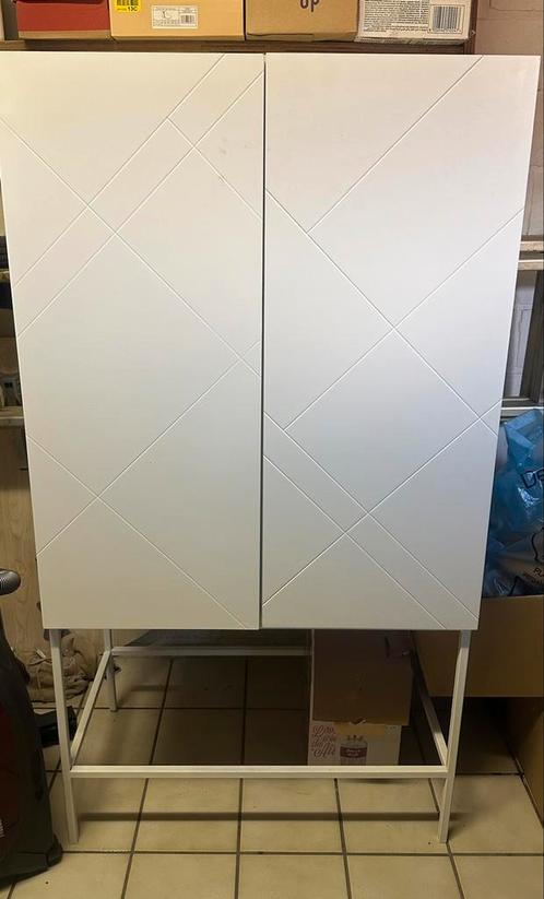 Kast ikea , zo goed als niew, verkoop wegens verhuizing, Huis en Inrichting, Woonaccessoires | Kamerschermen, Zo goed als nieuw