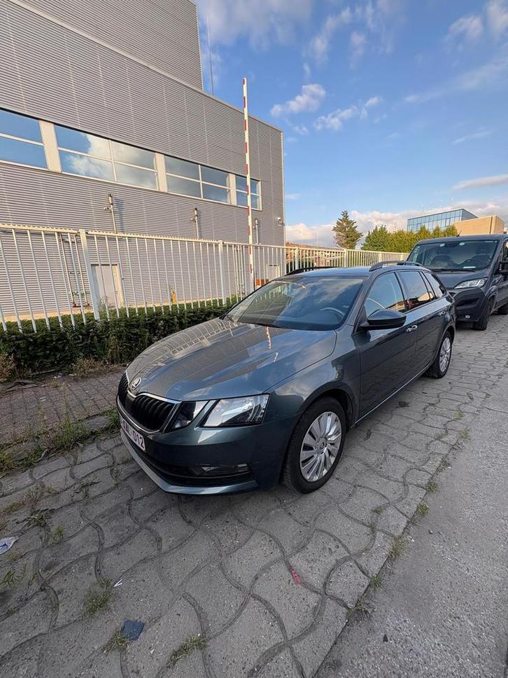 Skoda Octavia Stationwagon DSG 1.6 TDI uit 2018, Auto's, Skoda, Particulier, Octavia, ABS, Achteruitrijcamera, Adaptive Cruise Control