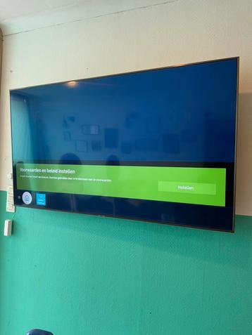 Samsung serie 8 smart tv 65inch beschikbaar voor biedingen