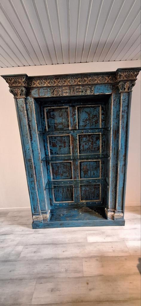 Indische kast gemaakt van een authentieke deur, Antiek en Kunst, Antiek | Meubels | Kasten, Ophalen