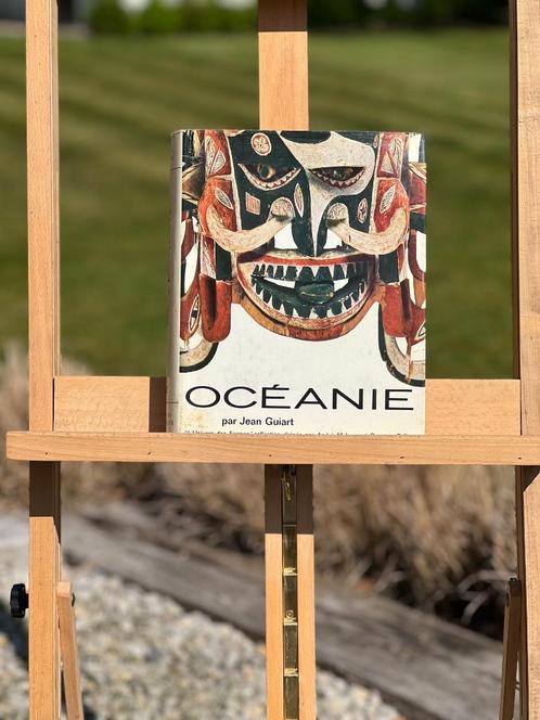L'Océanie par Jean Guiart, Boeken, Streekboeken en Streekromans, Zo goed als nieuw, Ophalen of Verzenden