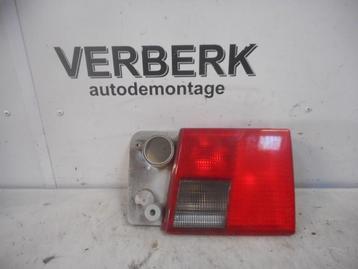 PANNEAU ARRIÈRE DROIT AVEC LAMPE Audi A6 (C4) (4a0945094e), Utilisé, Audi