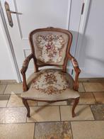 Geborduurde fauteuil (Lodewijk XV), Antiek en Kunst, Antiek | Meubels | Stoelen en Sofa's, Ophalen