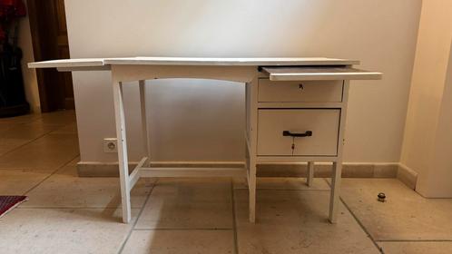 Witte Uitschuifbare Kinderbureau, Huis en Inrichting, Bureaus, Zo goed als nieuw, Bureau, Ophalen