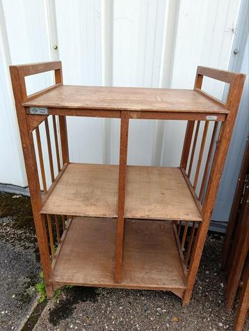 Ancien meuble de bureau Thuringia Möbel Léo de Hesselle  beschikbaar voor biedingen
